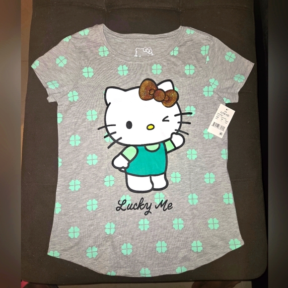 Hello Kitty St Patrick s Day t-shirt - Picture 1 of 4